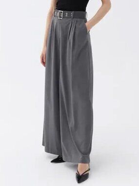 Nocturne Gray Ultra Wide Leg Pleated Trousers NWT Size S